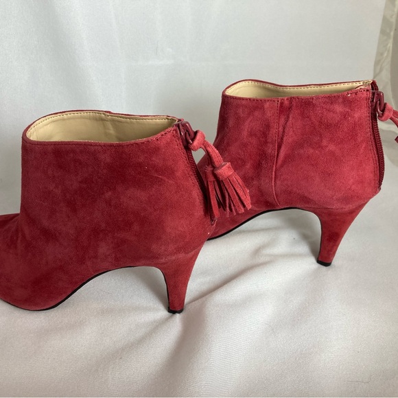Sole Society Red Suede Ankle boots size 6.5 - Picture 4 of 9